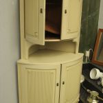 751 7358 CORNER CUPBOARD